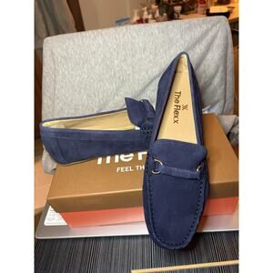 The FLEXX Lionel Navy Suede Flats Loafers Women's 7 EU 38 Made in Italy MSRP$160